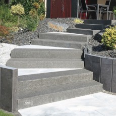 Limestone Blockstair G684 + palissade Jinin blue - Honed